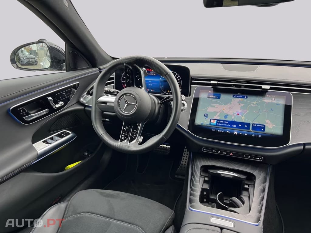 Mercedes-Benz E 300 I.V.A DEDUTIVEL e AMG 