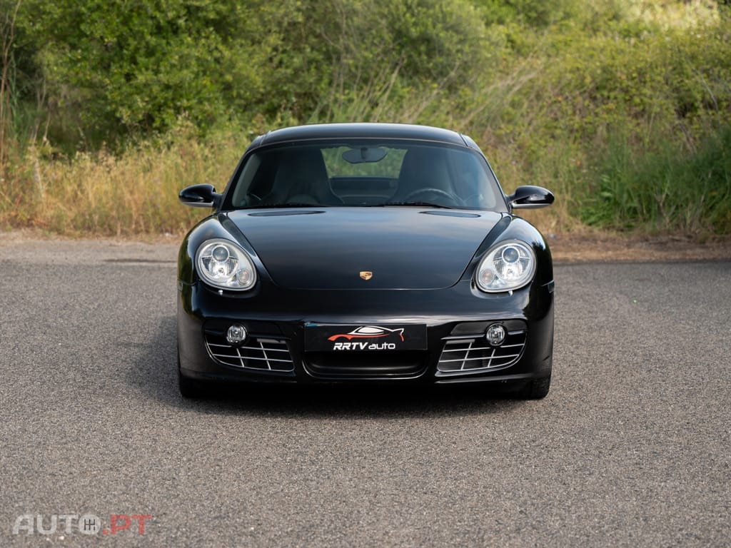 Porsche Cayman 2.7