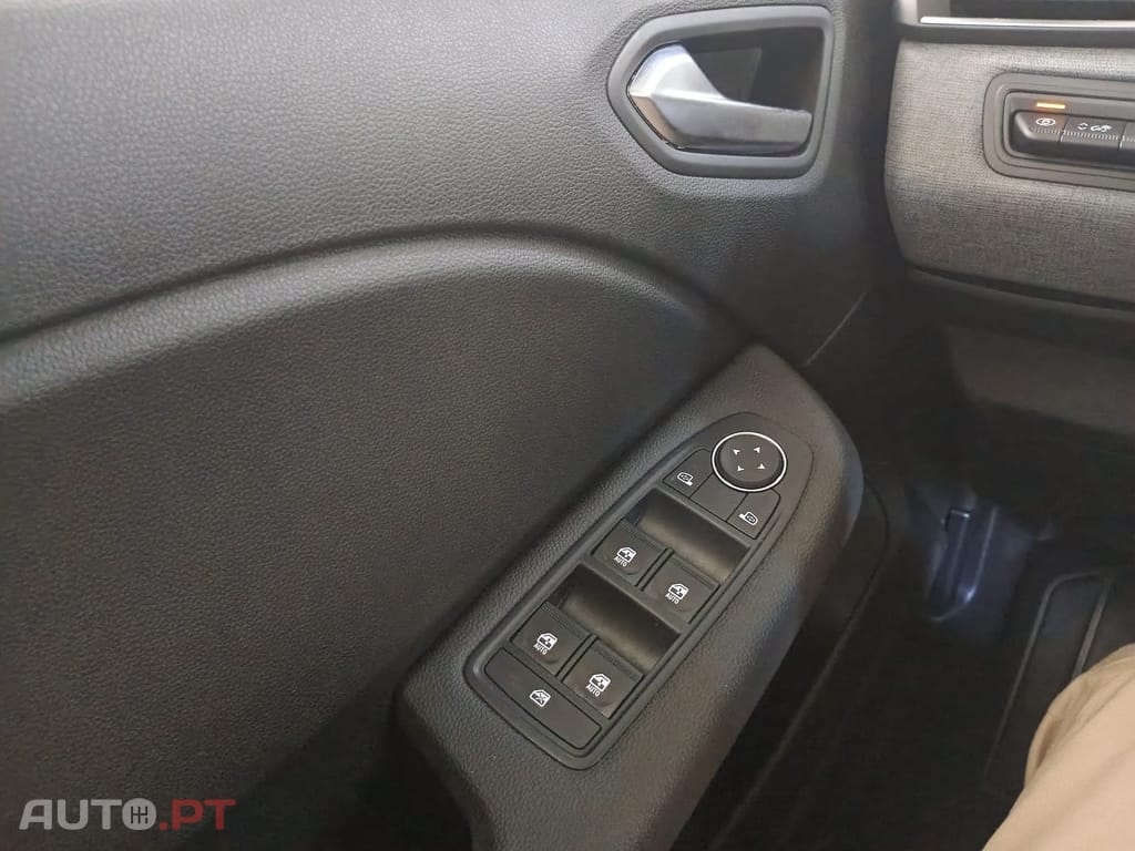 Renault Clio Evolution TCE