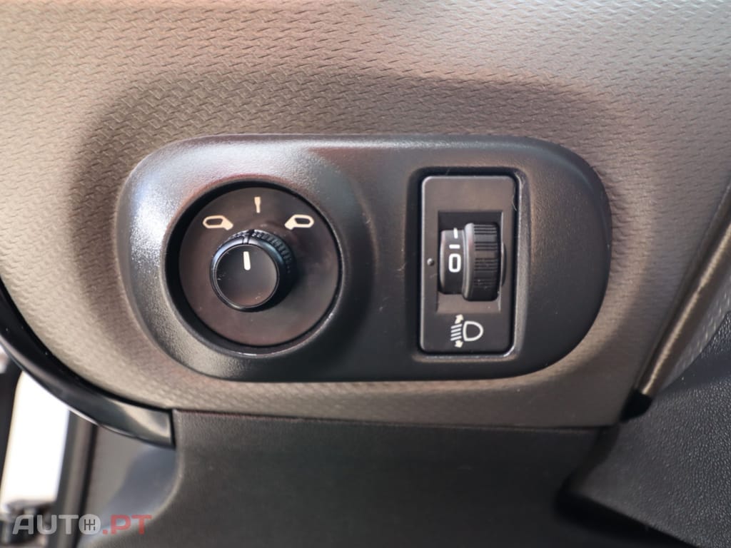 Citroen C4 Cactus BlueHDi 100 82g Stop&Start Feel