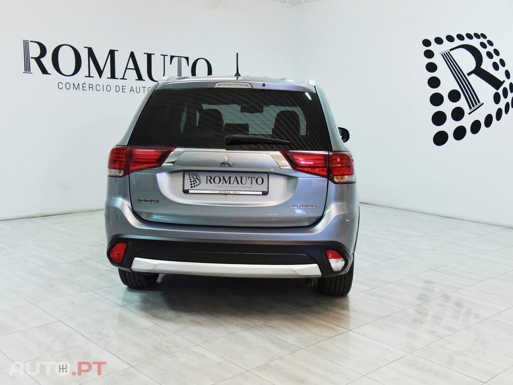 Mitsubishi Outlander 2.2 DI-D Intense