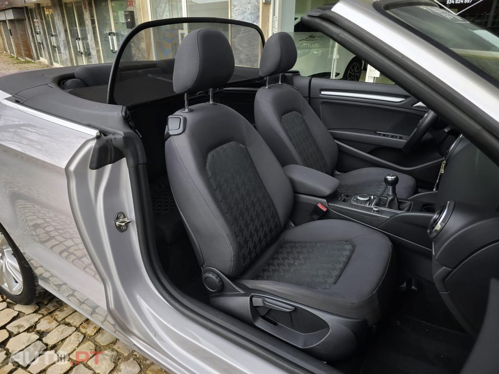 Audi A3 Cabrio 1.6 TDi Attraction