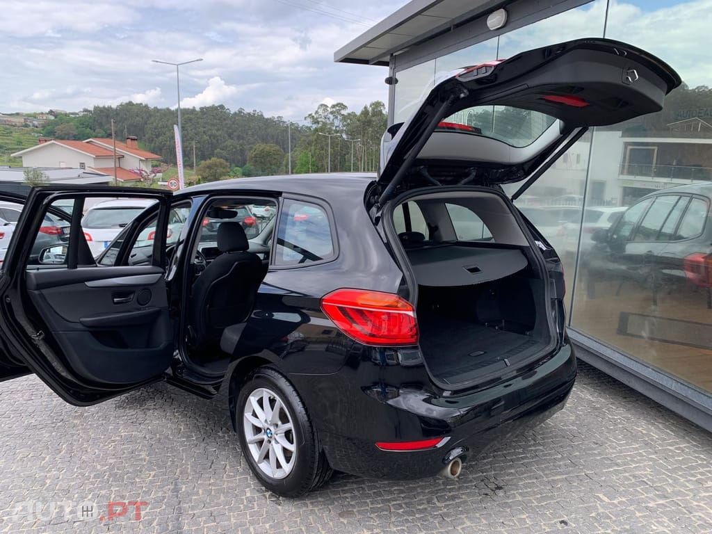 BMW 216 d Advantage Auto