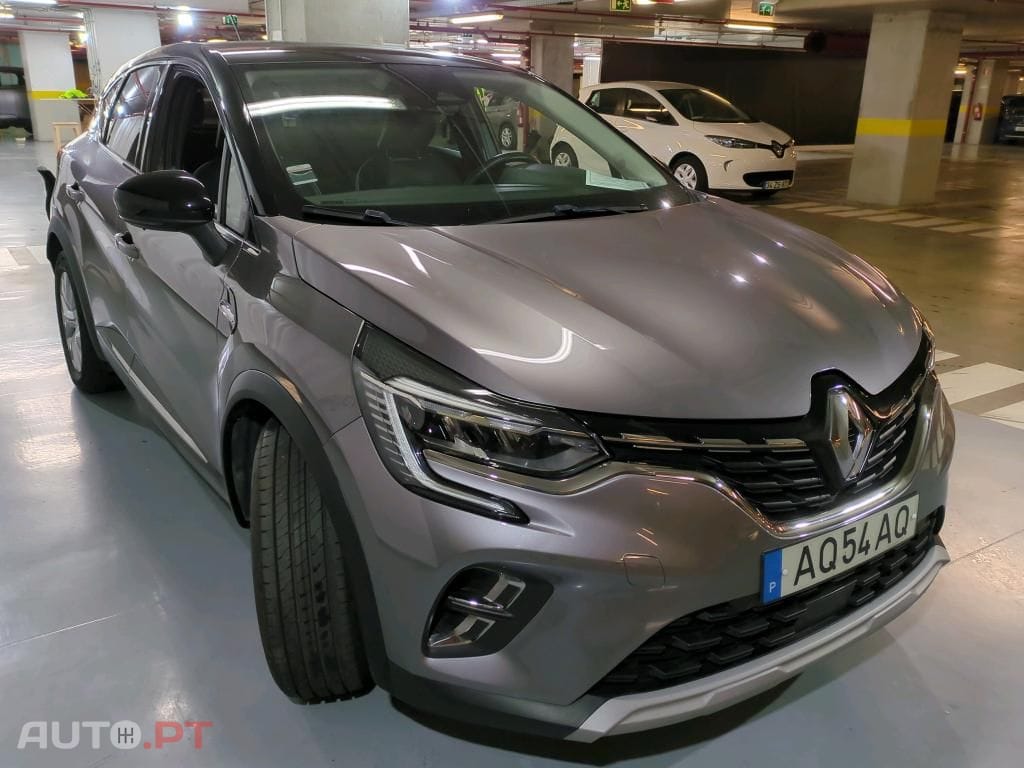 Renault Captur 1.6 E-Tech Plug-In Intens