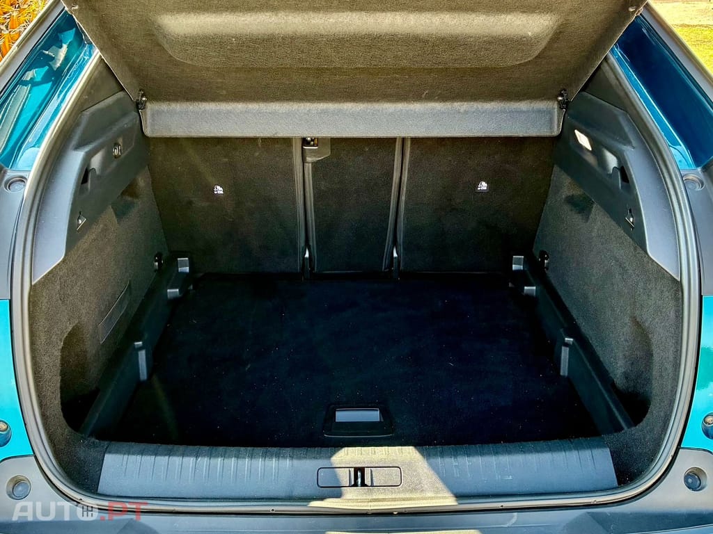 Peugeot 3008 Hybrid Allure