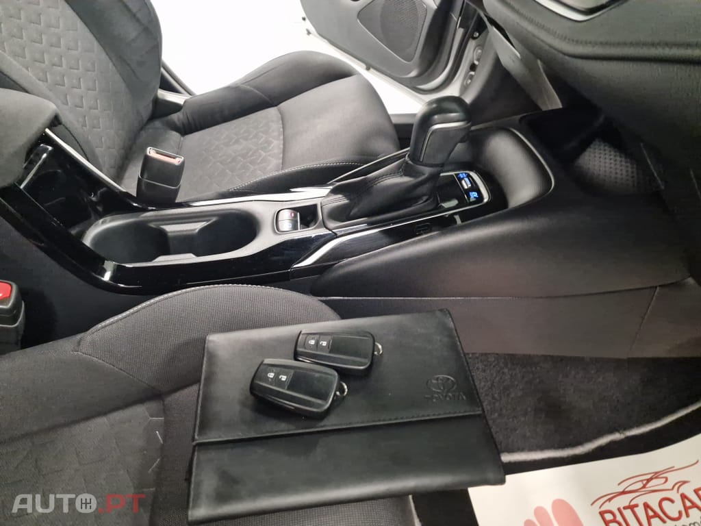 Toyota Corolla Touring Sports 1.8 Hybrid Comfort+P.Sport