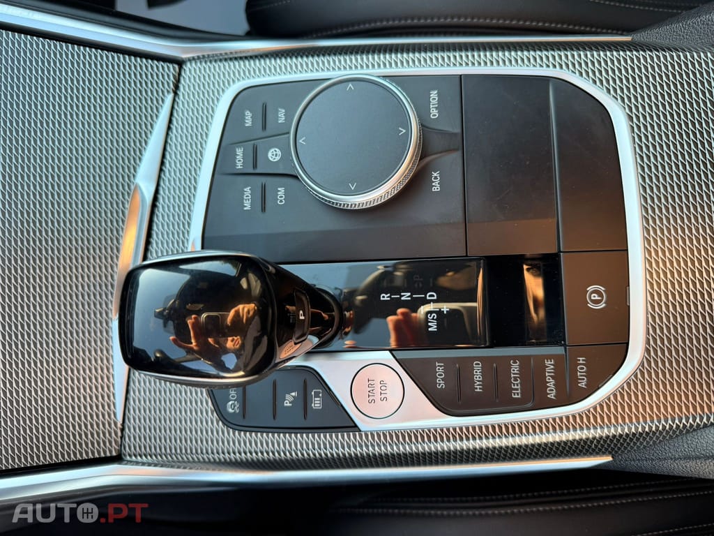 BMW 330 TOURING PACK M