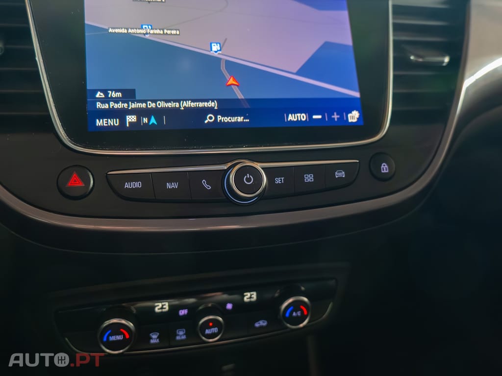 Opel Crossland X 1.2 T Innovation