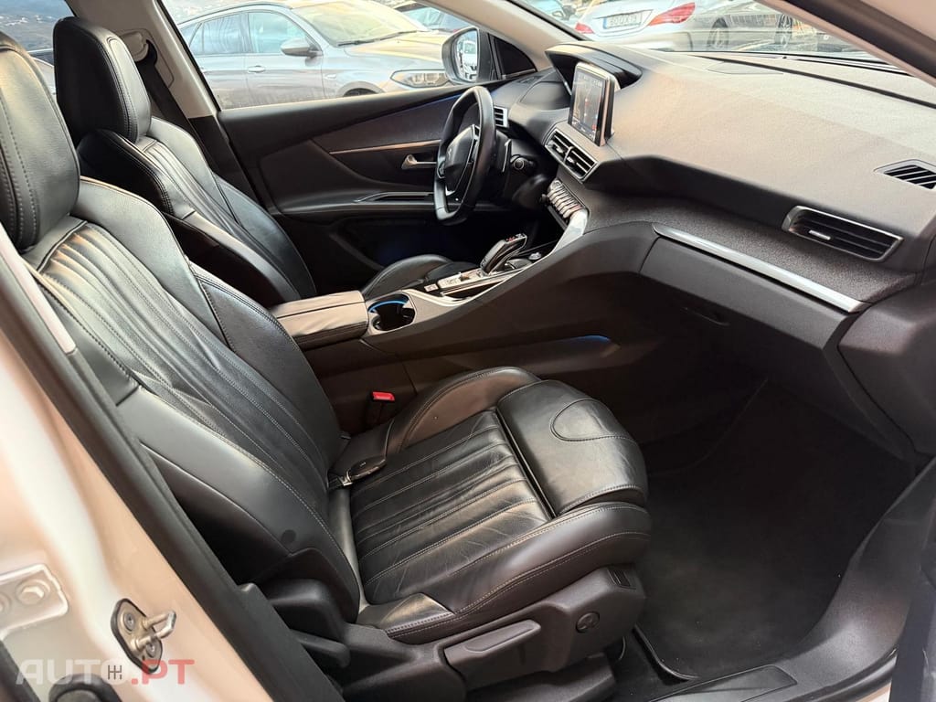 Peugeot 3008 1.6 e-HDi Allure 2-Tronic