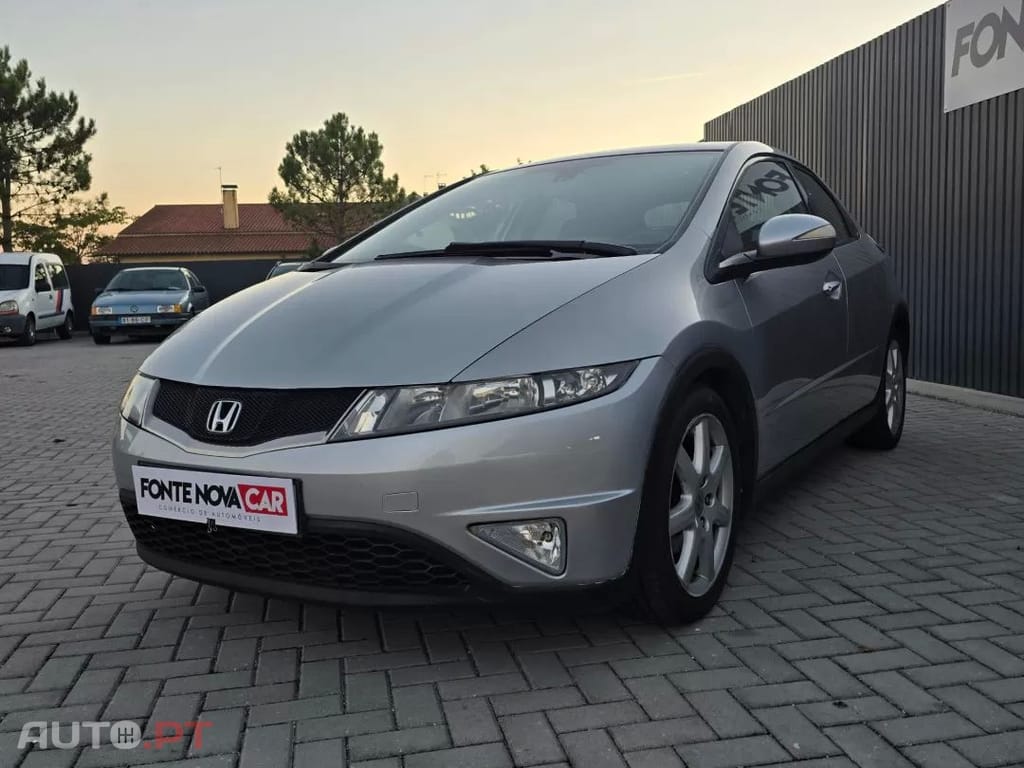 Honda Civic 1.8 Sport