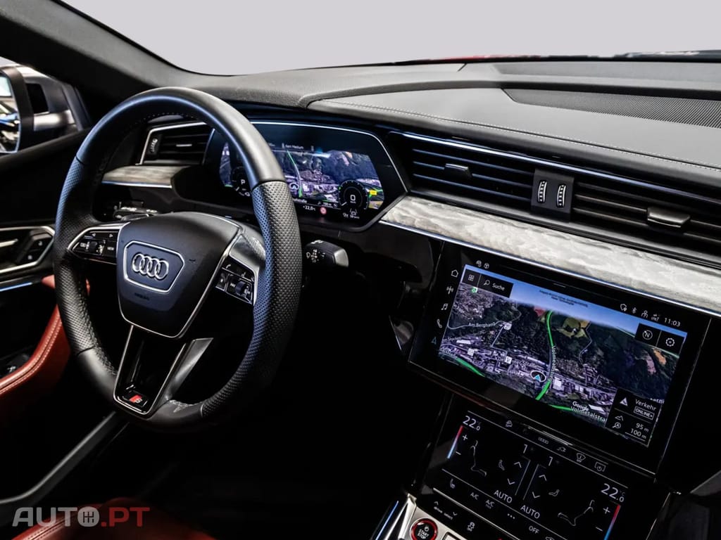 Audi E-Tron I.V.A DEDUTIVEL S BLACK 