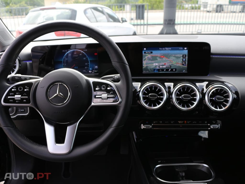 Mercedes-Benz A 250 e Progressive