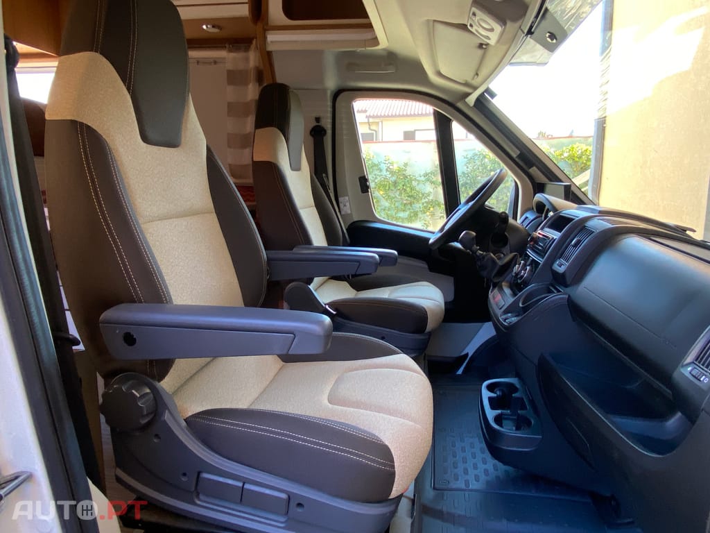 Fiat Ducato 2.3 M-Jet RIMOR SILVER 17