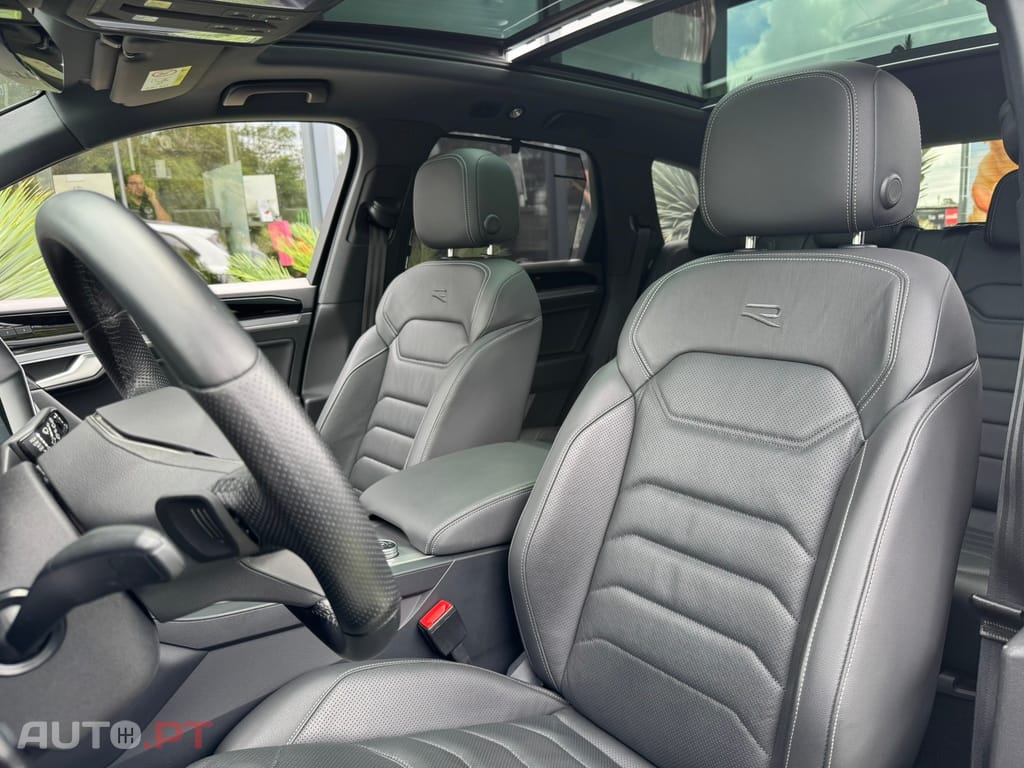 Volkswagen Touareg 3.0 TSI e-Hybrid R