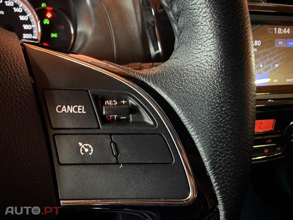 Mitsubishi Space Star 1.2 Intense Connect Edition