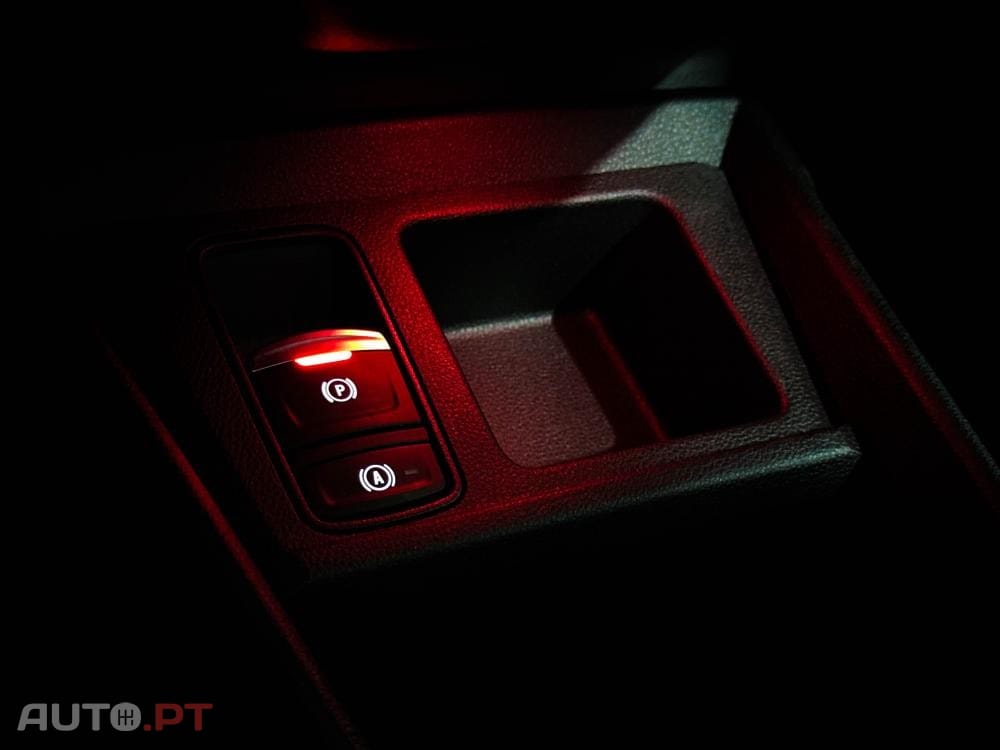 Renault 4 E-Tech 52 kWh Iconic Autonomia Conforto