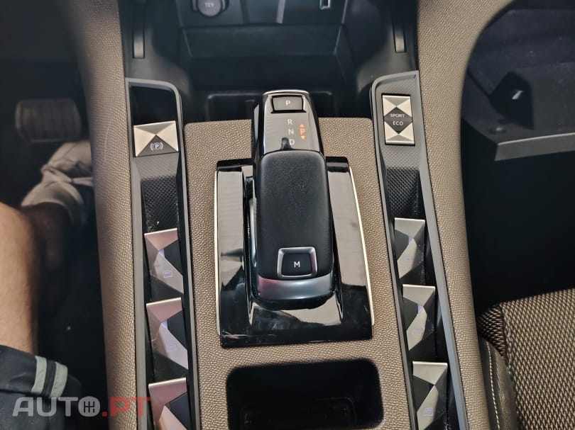 DS DS7 Crossback 180 cv EAT8 SO CHIC