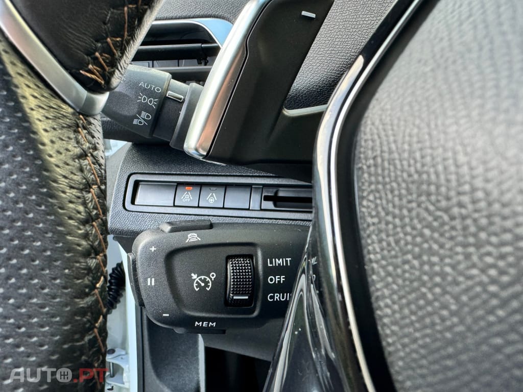 Peugeot 3008 1.5 BlueHDi GT EAT8