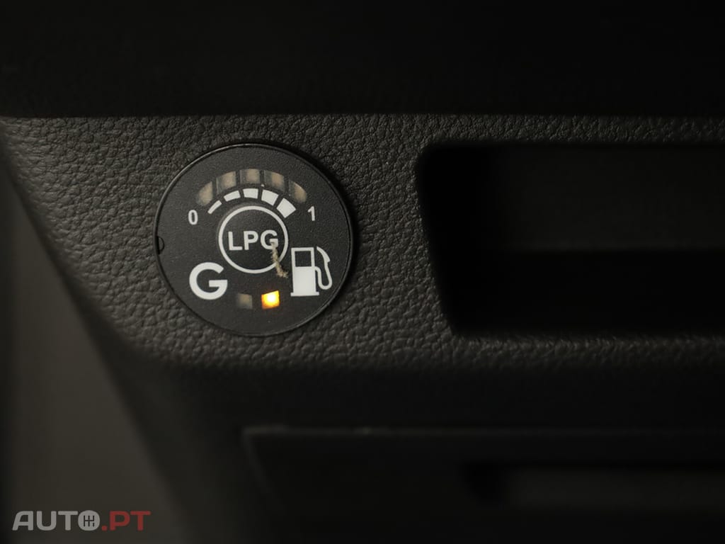 Renault Clio Clio 1.0 TCe Techno Bi-Fuel