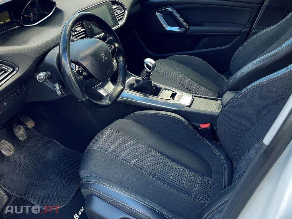 Peugeot 308 1.5 BlueHDi Allure