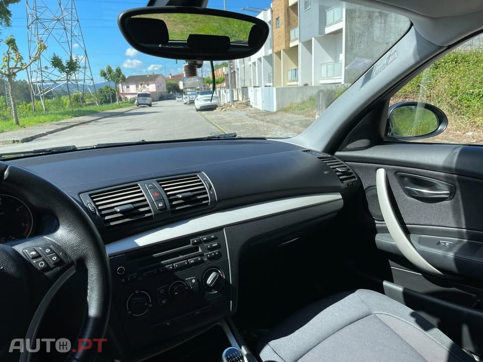 BMW 118 E87
