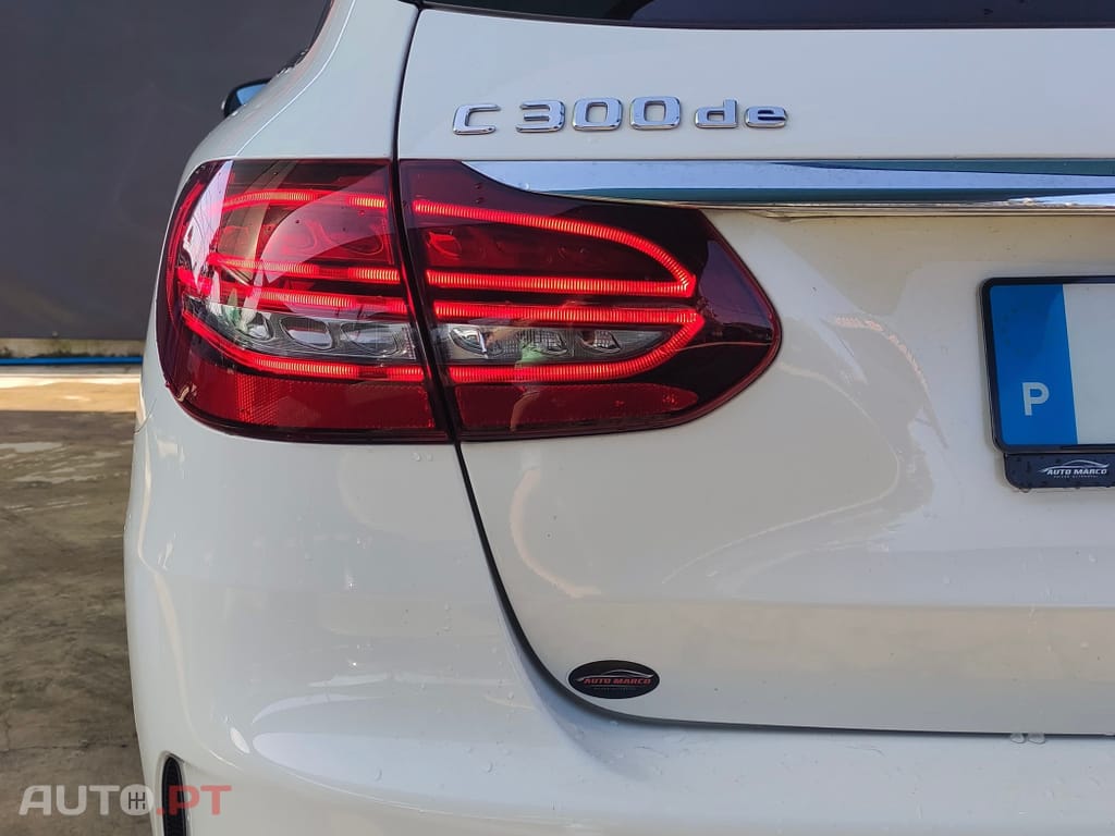 Mercedes-Benz C 300 de AMG Line Pack Night Edition