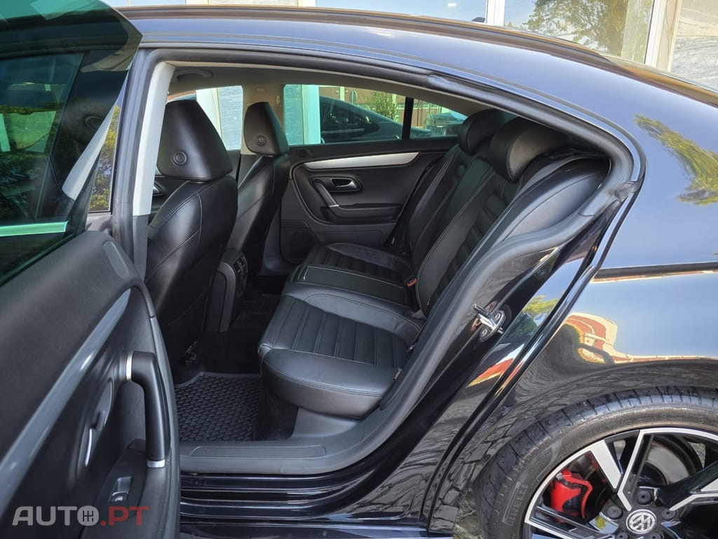 Volkswagen Passat CC 2.0 TDi