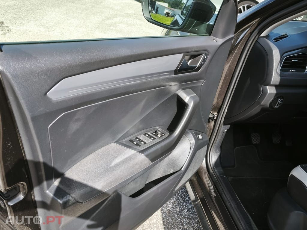 Volkswagen T-Roc 1.5 TSI Sport