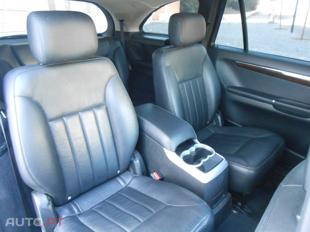 Mercedes-Benz R 320 4 MATIC