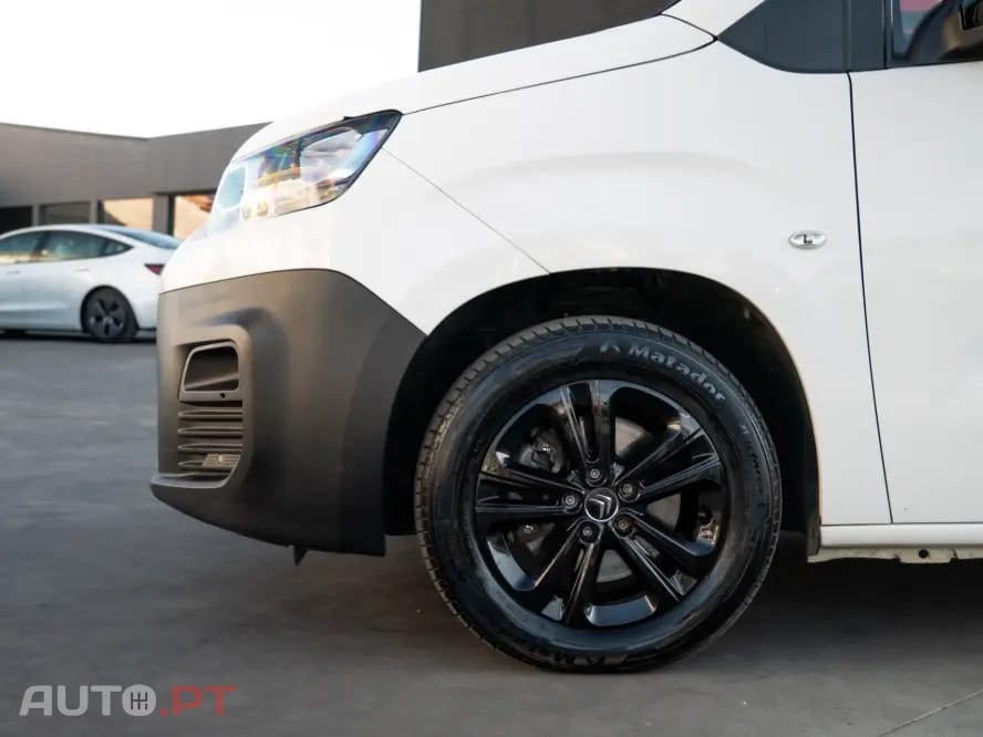 Citroen Berlingo 1.5 BlueHDi M Shine EAT8