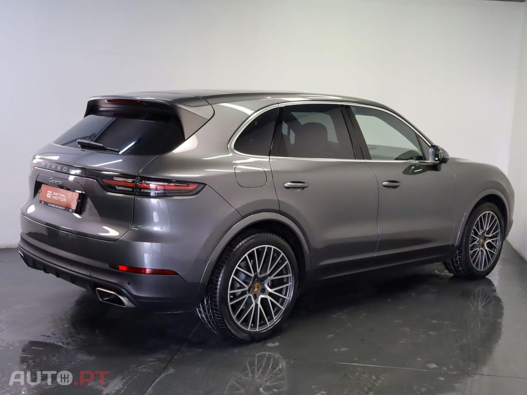 Porsche Cayenne  Platinum Edition