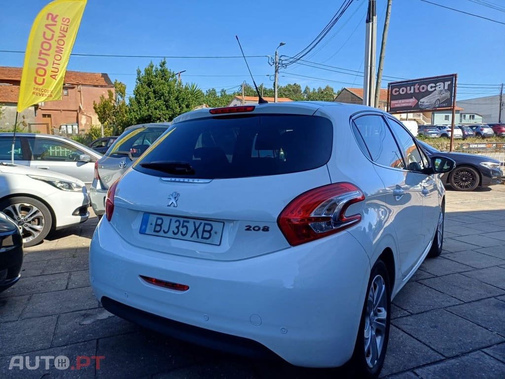 Peugeot 208 1.2 PureTech Allure