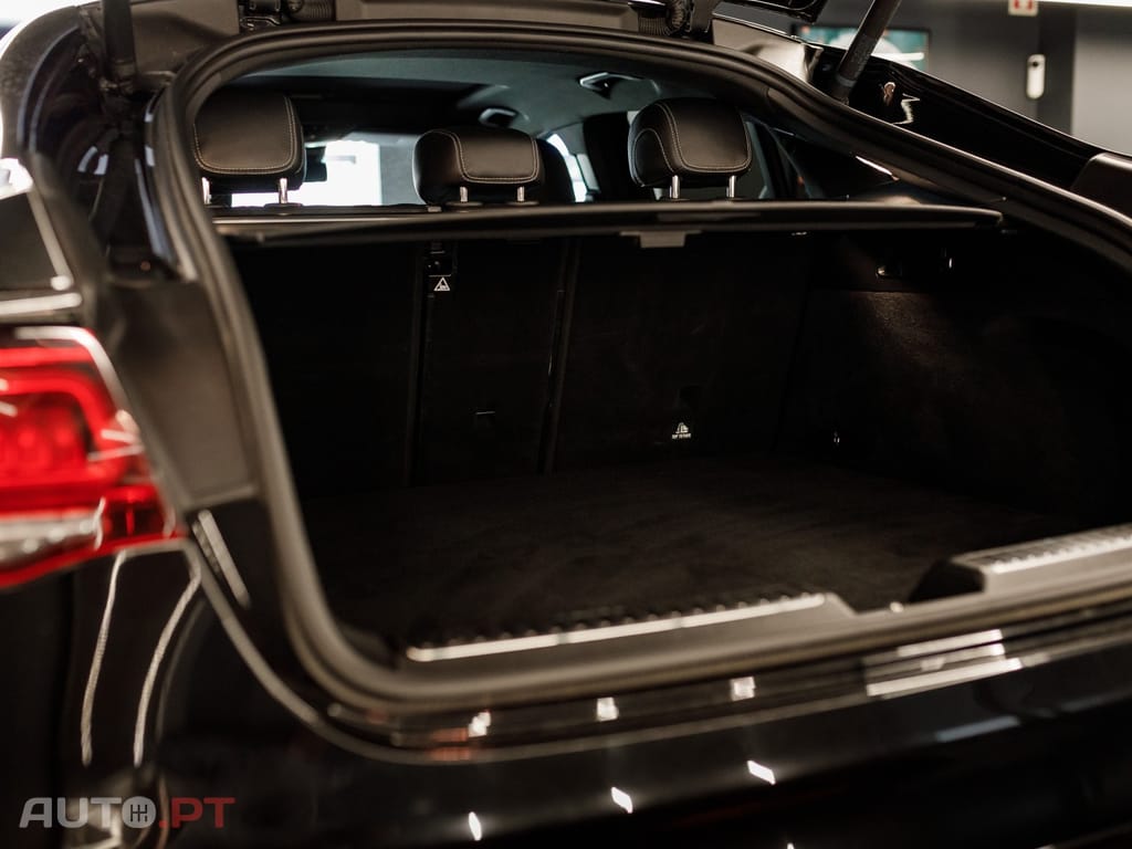 Mercedes-Benz GLC 300 de 4Matic 9G-TRONIC