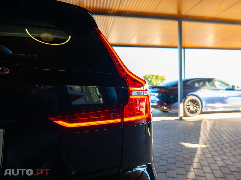 Volvo V60 2.0 D4 Momentum Geartronic