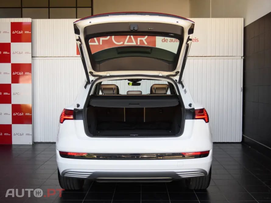 Audi E-Tron 55 quattro