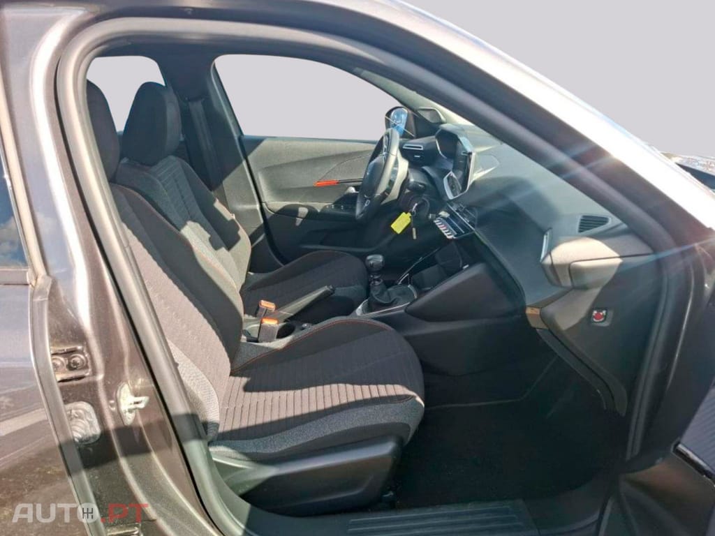 Peugeot 2008 1.2 Active Pack