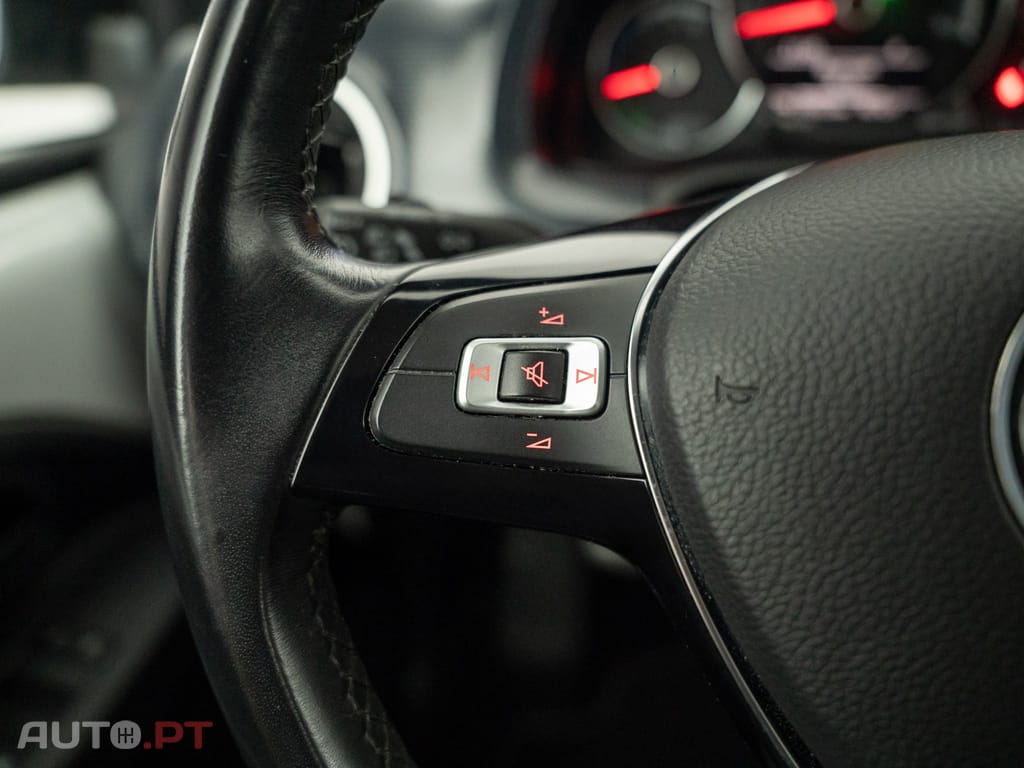 Volkswagen e-Up Standard