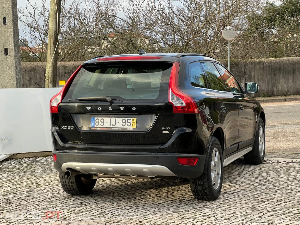 Volvo XC60 2.4 D Drive Momentum