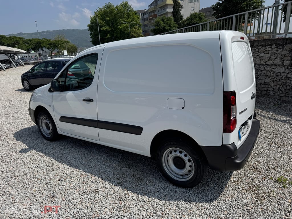 Peugeot Partner 1.6 BlueHDi L1 Premium 3L