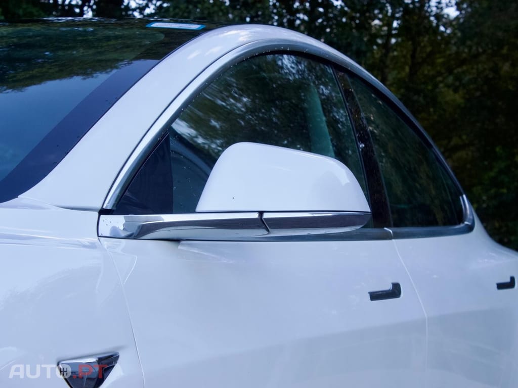 Tesla Model 3 Long-Range Dual Motor AWD