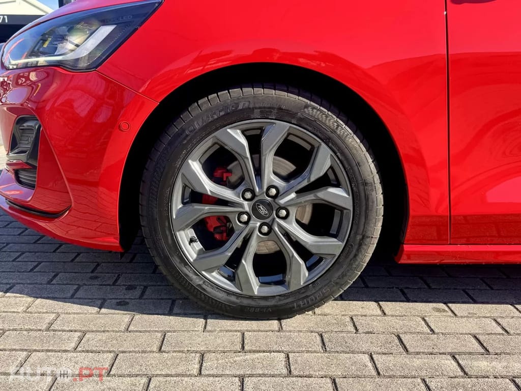 Ford Focus 1.0 EcoBoost ST-Line — fotografia 7