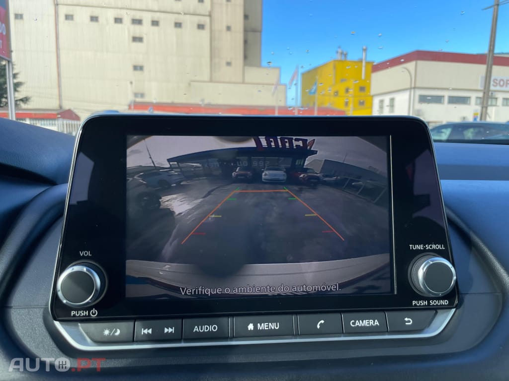 Nissan Qashqai 1.3 DIG-T N-Connecta