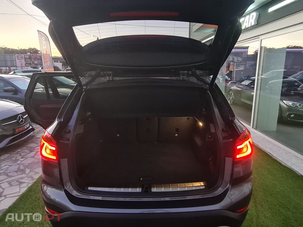 BMW X1 18 d sDrive Auto Line Sport