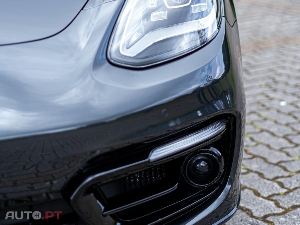 Porsche Panamera 4e