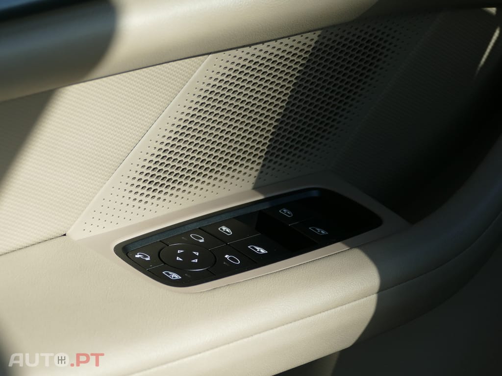 Porsche Taycan 4S