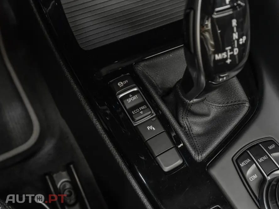 BMW X2 18 i sDrive Auto