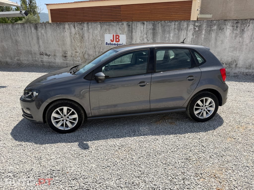 Volkswagen Polo 1.0 Confortline