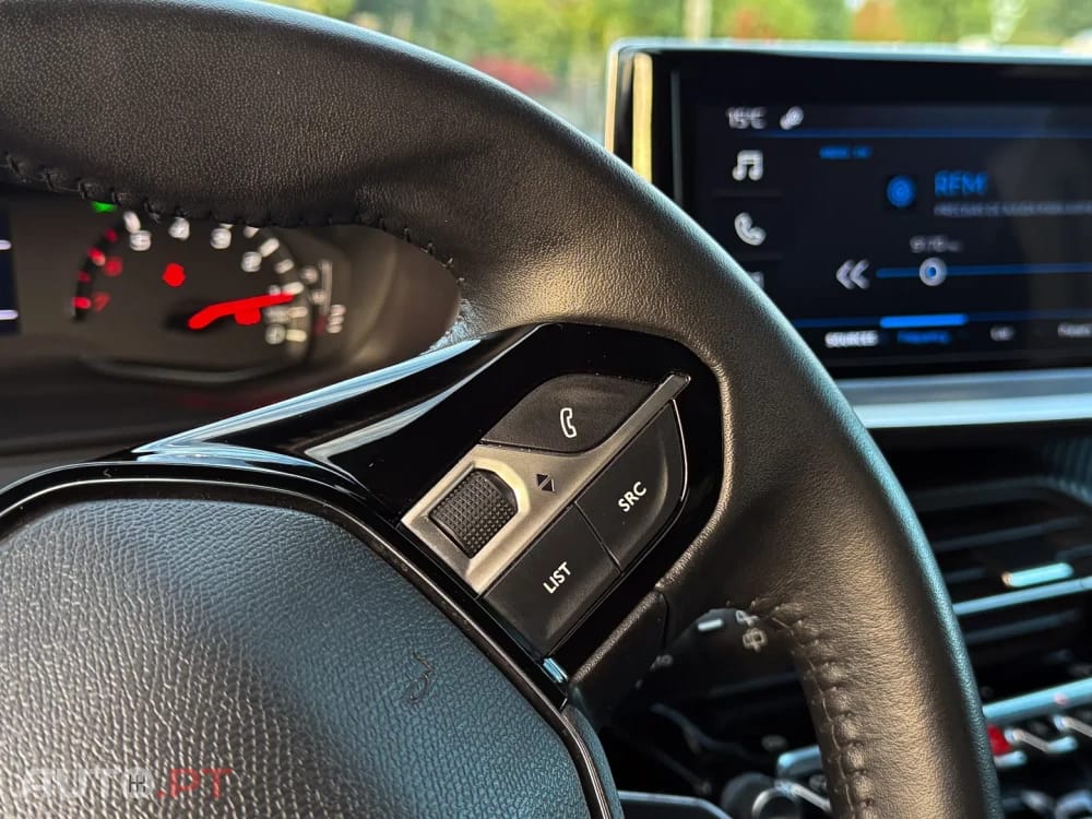 Peugeot 2008 1.2 PureTech Active Pack