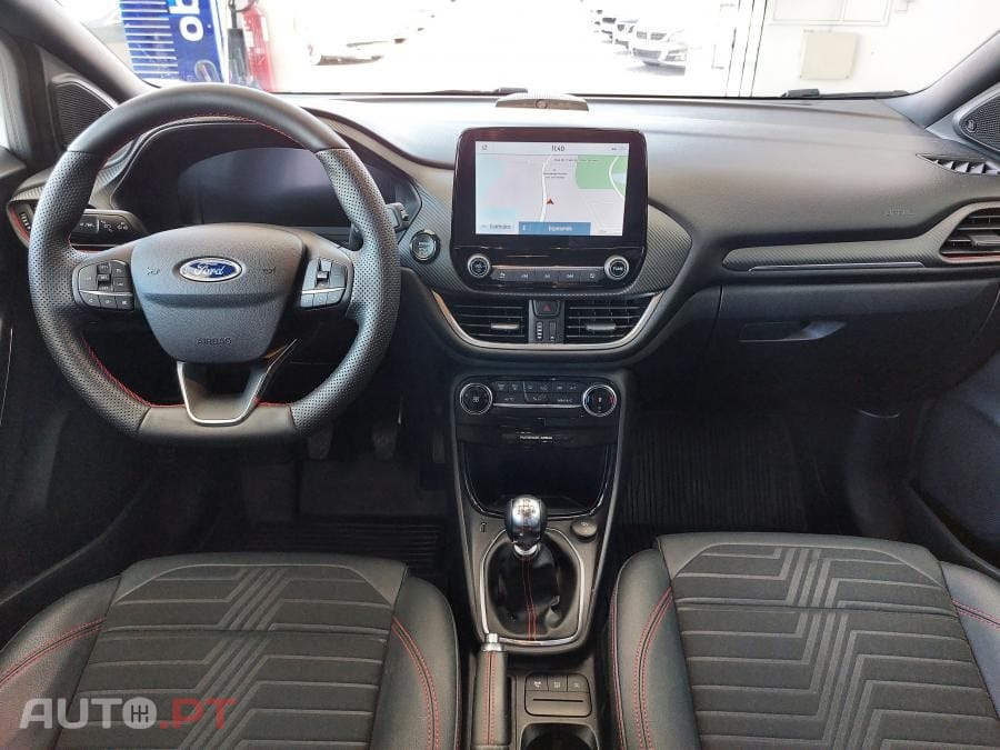 Ford Puma 1.0 EcoBoost MHEV ST-Line X