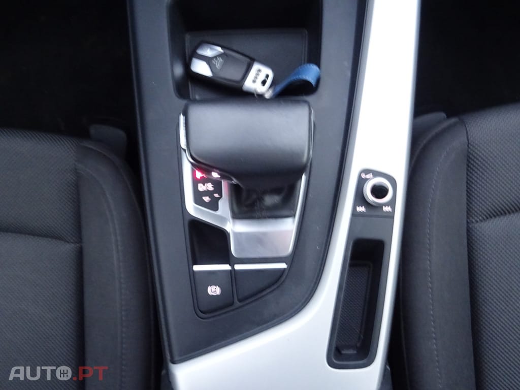 Audi A4 Avant 35 TDI S tronic